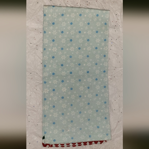 Christmas Kitchen Towel - Picture 2 of 3